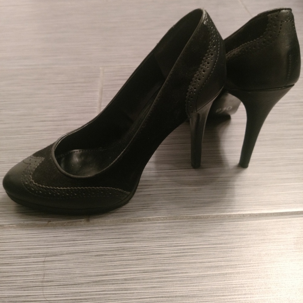Ralph Lauren pumps